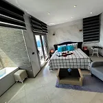 Willa Mavi Panorama Çeşme